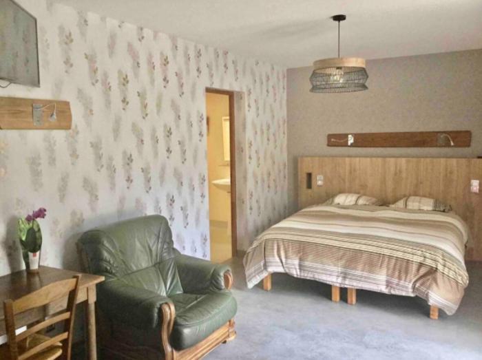 La Ferme De Montard Panzió Montmorot Szoba fotó