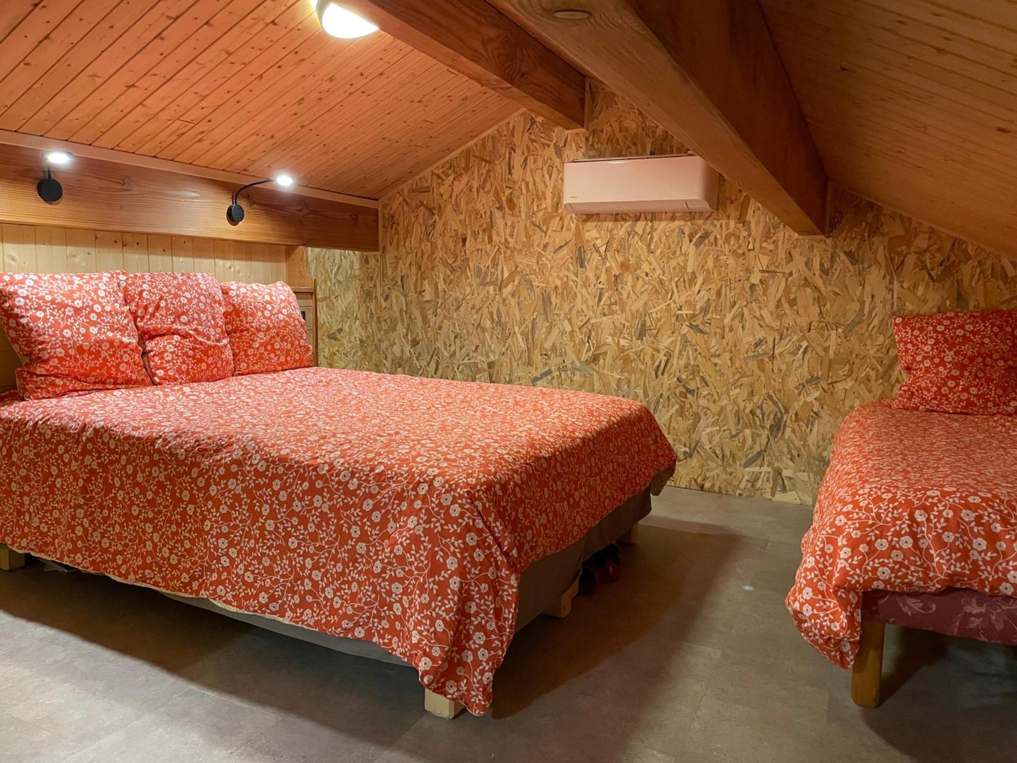La Ferme De Montard Panzió Montmorot Kültér fotó
